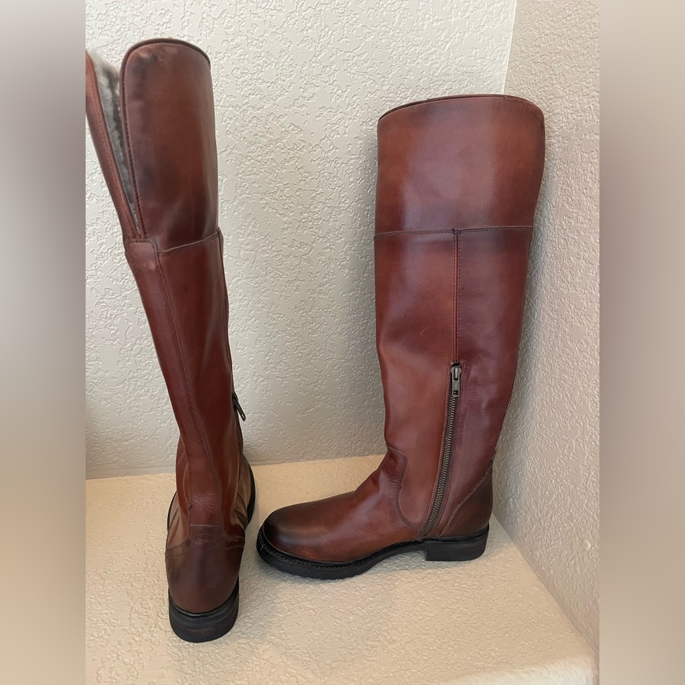 Frye boots - brand new!
